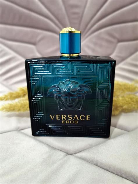 why doesn't versace have prices on their website|is versace still in business.